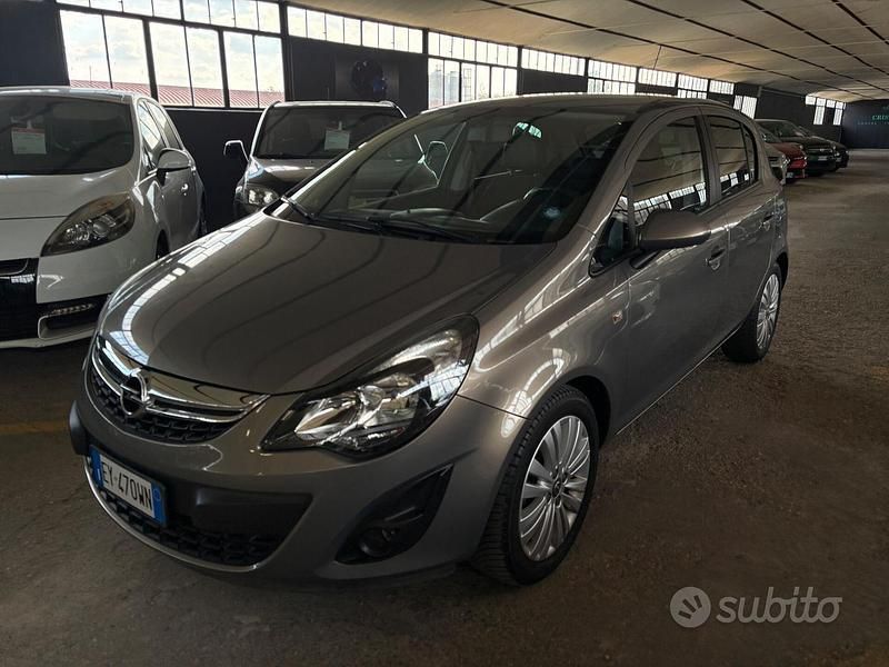 Usata Opel Corsa 86 CV (63 kW) 2015 Grigio Utilitaria
