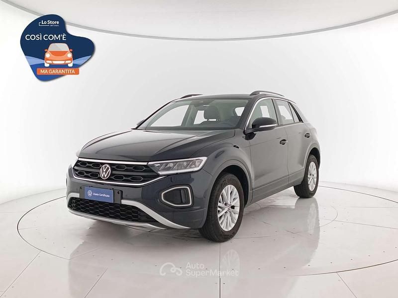 Usata VW T-Roc Life 110 CV (80 kW) 2022 Deep black perlato SUV