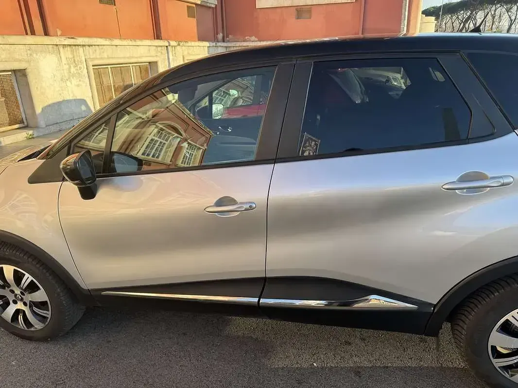 Usata Renault Captur Life 90 CV (66 kW) 2018 SUV