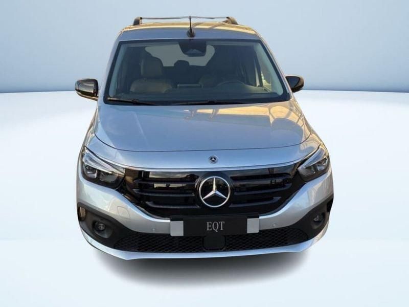 Usata Mercedes EQT200 Premium 89 kW (122 CV) 2023 Grigio Monovolume