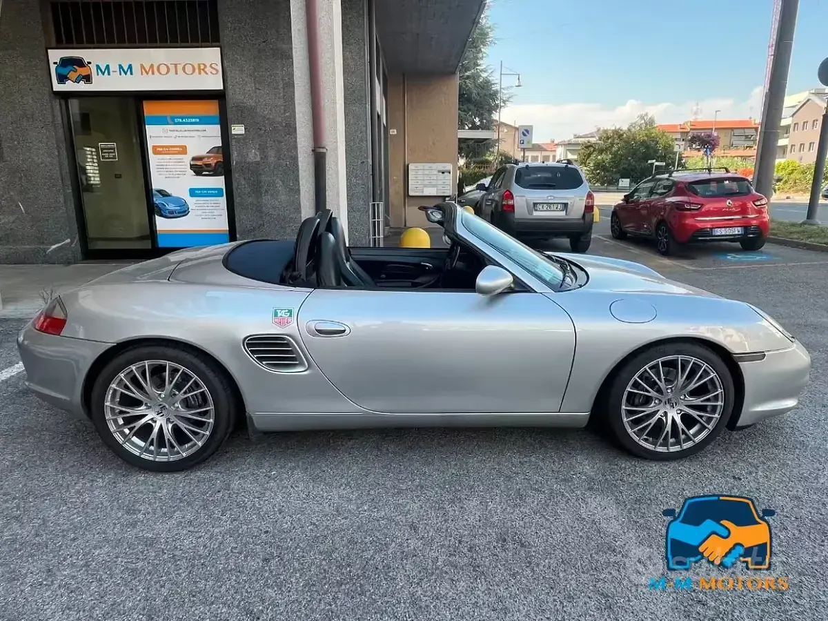 Usata Porsche Boxster 220 CV (161 kW) 2001 Grigio Cabrio
