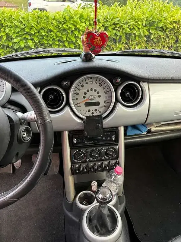 Usata Mini Cooper 116 CV (85 kW) 2002 Utilitaria