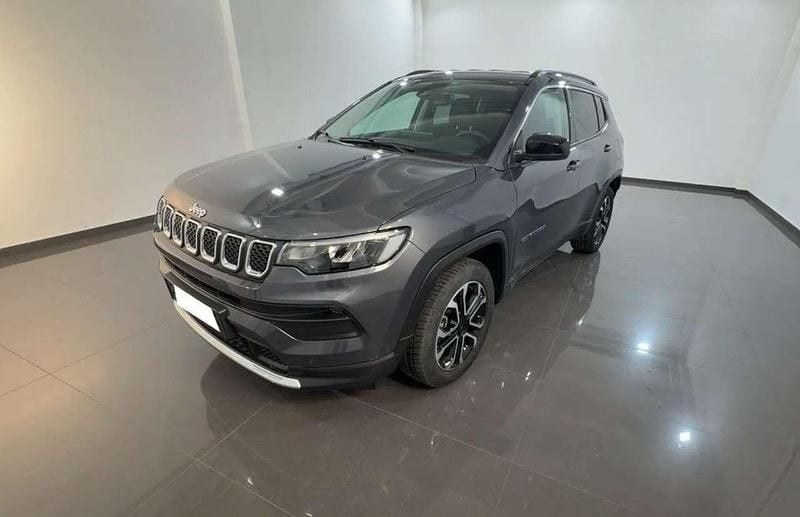 Usata Jeep Compass 131 CV (96 kW) 2023 Grigio SUV
