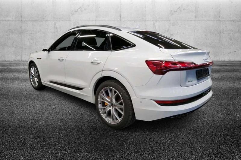Usata Audi e-tron S-Line 158 kW (215 CV) 2022 Bianco SUV
