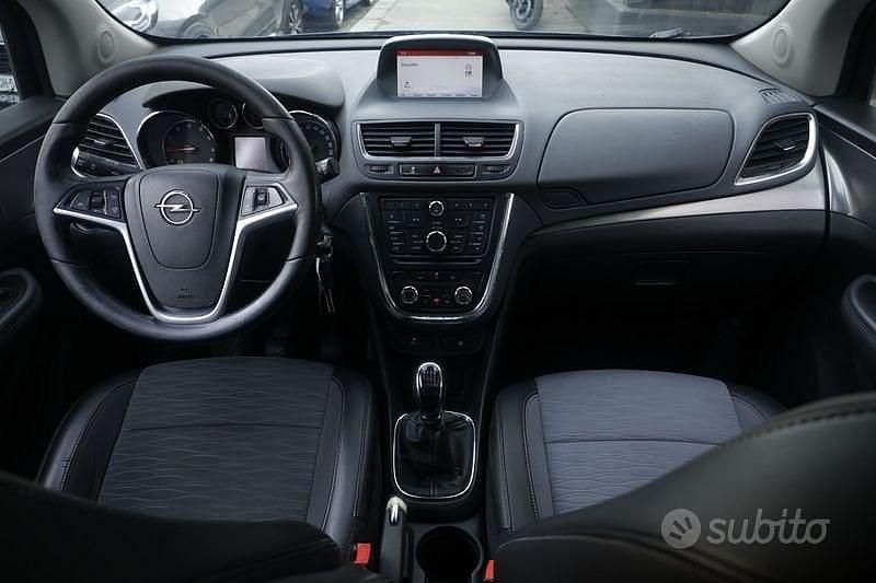Usata Opel Mokka Cosmo 140 CV (102 kW) 2016 Blu scuro SUV