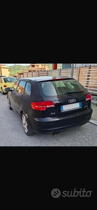 Usata Audi A3 Ambition 105 CV (77 kW) 2010 Nero Utilitaria