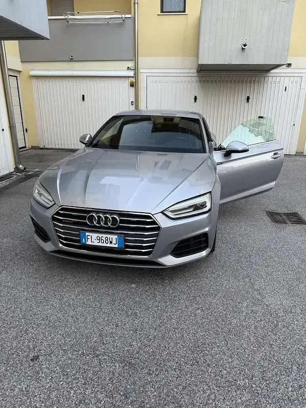 Usata Audi A5 Business 218 CV (160 kW) 2017 Coupé