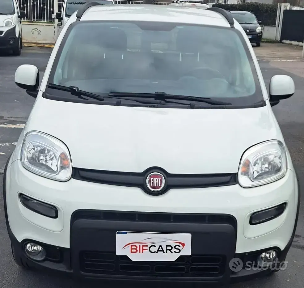 Begagnad Fiat Panda 69 HK (50 kW) 2022 Vit Halvkombi