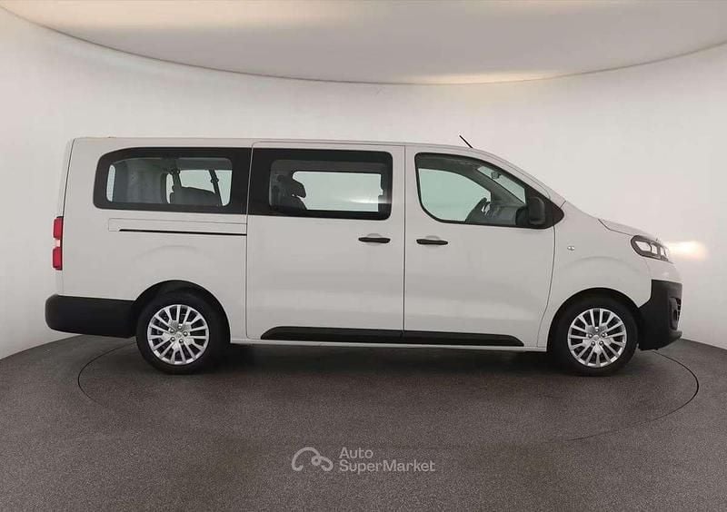 Usata Opel Vivaro 177 CV (130 kW) 2023 Bianco Monovolume
