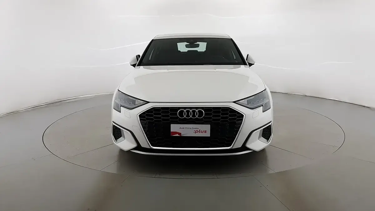 Usata Audi A3 Advanced 110 CV (80 kW) 2022 Bianco Berlina