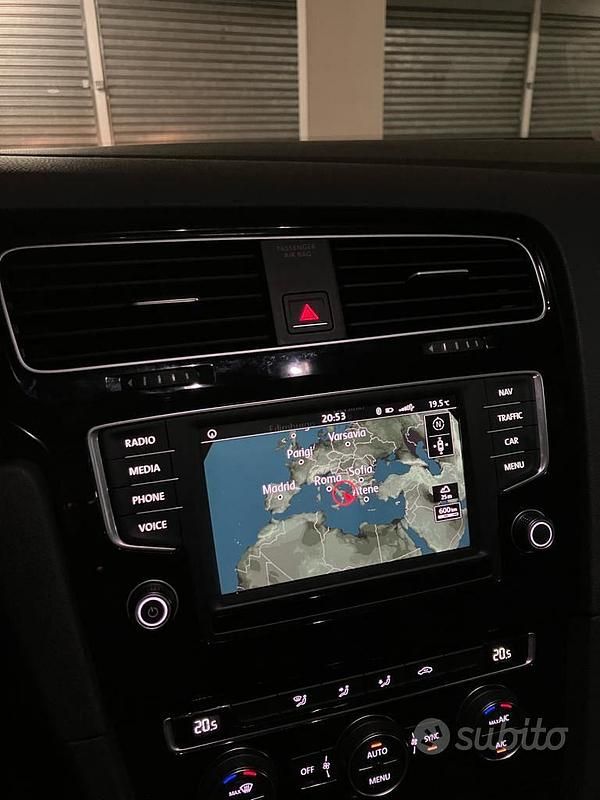 Usata VW Golf VII 110 CV (80 kW) 2017 Bianco Berlina