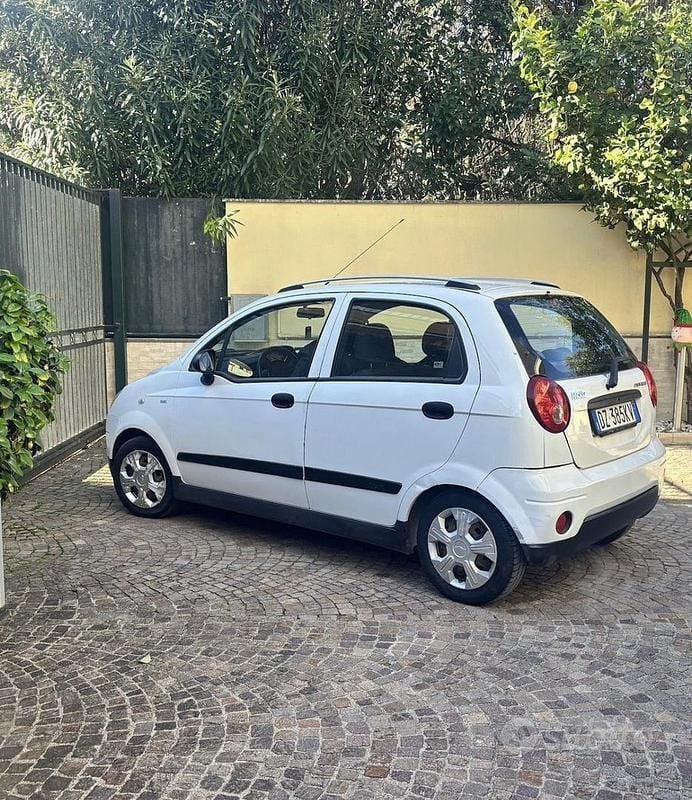 Bianco Usata 2009 Chevrolet Matiz Due volumi | 2750 € - Immagine 1/4