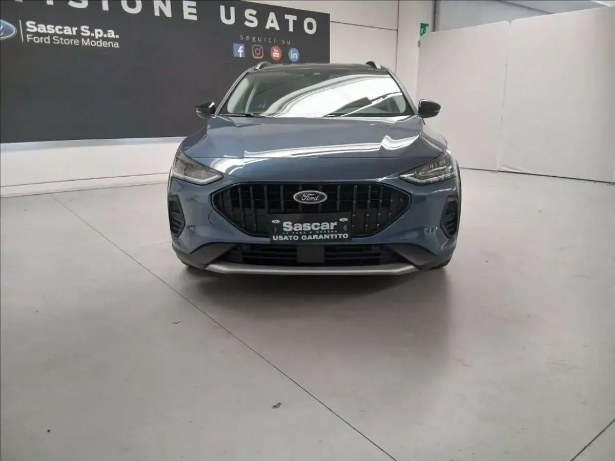 Usata Ford Focus Active 125 CV (91 kW) 2023 Blu SUV