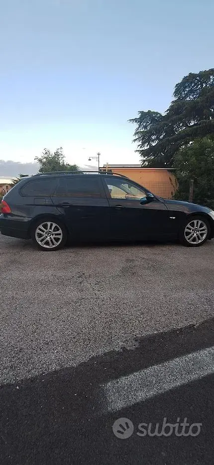 Usata BMW 320 177 CV (130 kW) 2008 Blu Station wagon