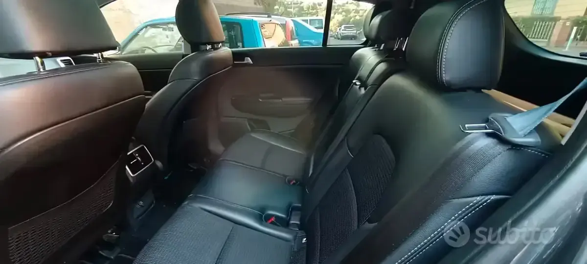 Usata Kia Sportage 115 CV (84 kW) 2017 Grigio SUV