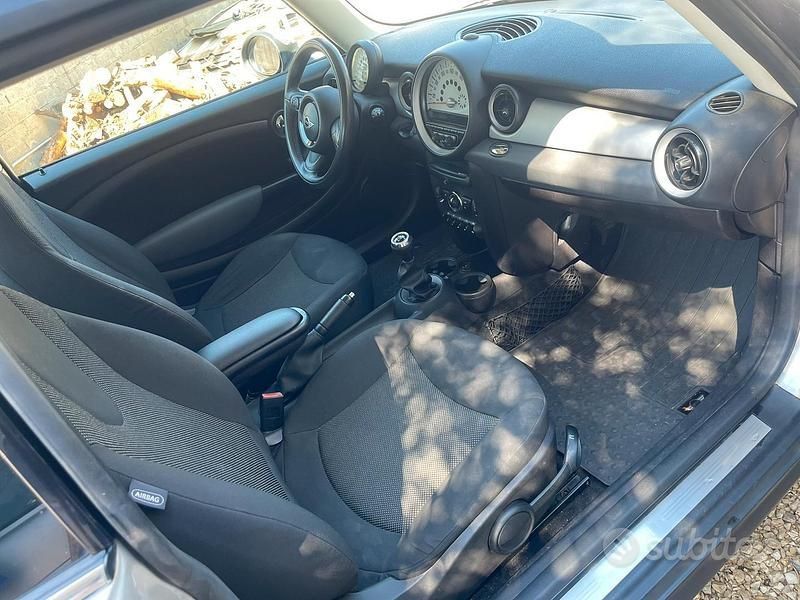 Usata Mini Cooper 122 CV (89 kW) 2012 Utilitaria