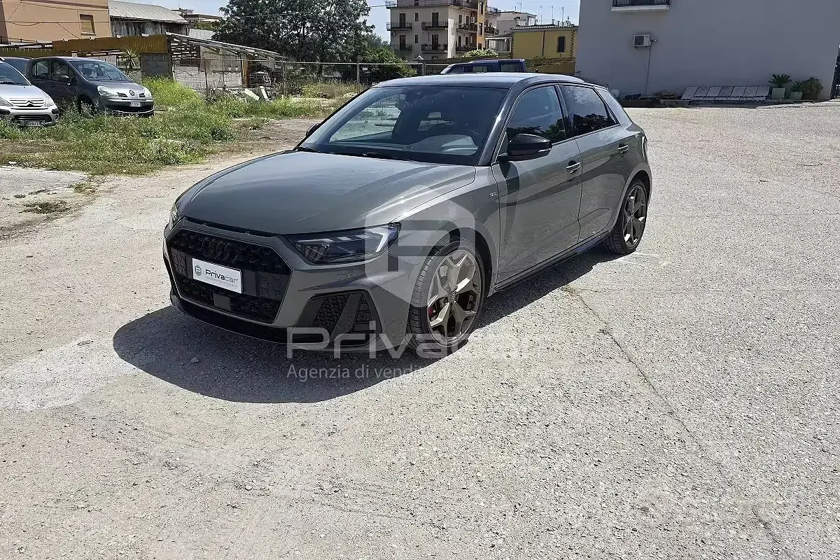 Usata Audi A1 S-Line 200 CV (147 kW) 2020 Grigio SUV