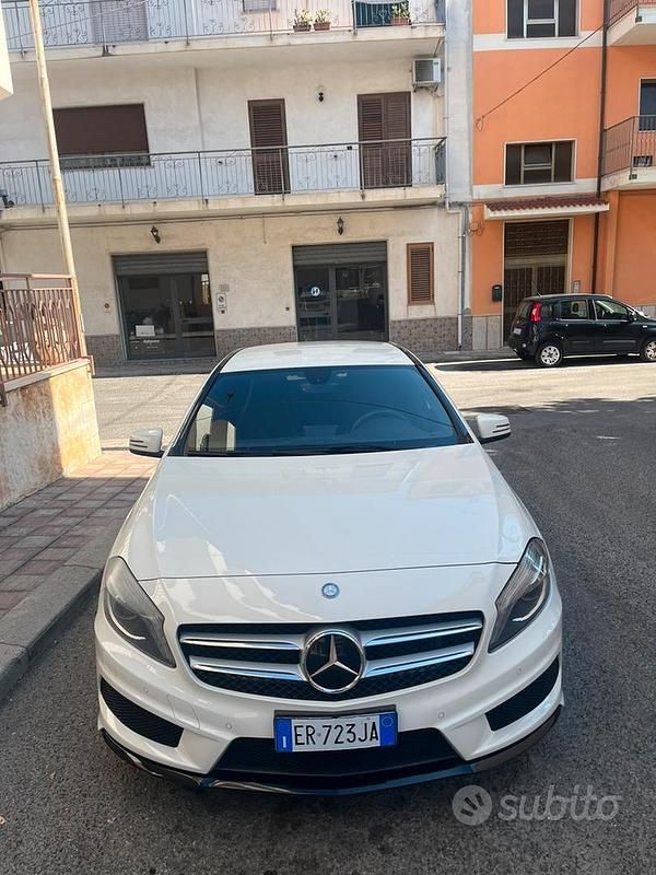 Bianco Usata 2013 Mercedes A180 Coupé | 13.000 € (Buon prezzo) - Immagine 1/4