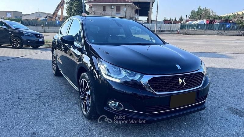 Usata DS Automobiles DS4 Business 120 CV (88 kW) 2017 Nero Berlina