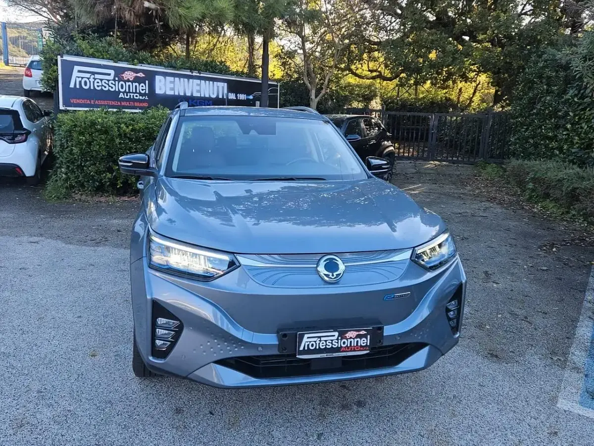 Usata KGM Korando 65 kW (89 CV) 2024 Grigio SUV