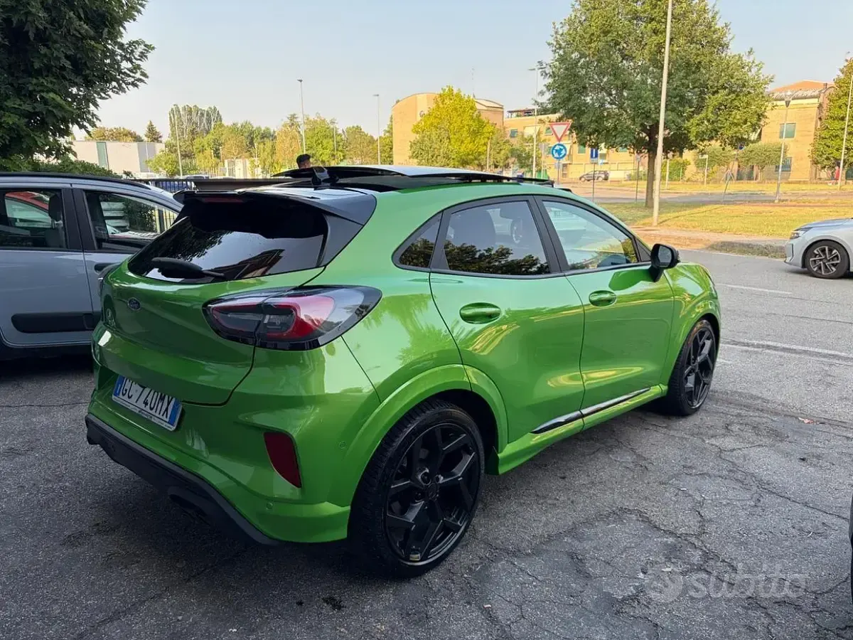 Usata Ford Puma ST 200 CV (147 kW) 2020 Verde SUV