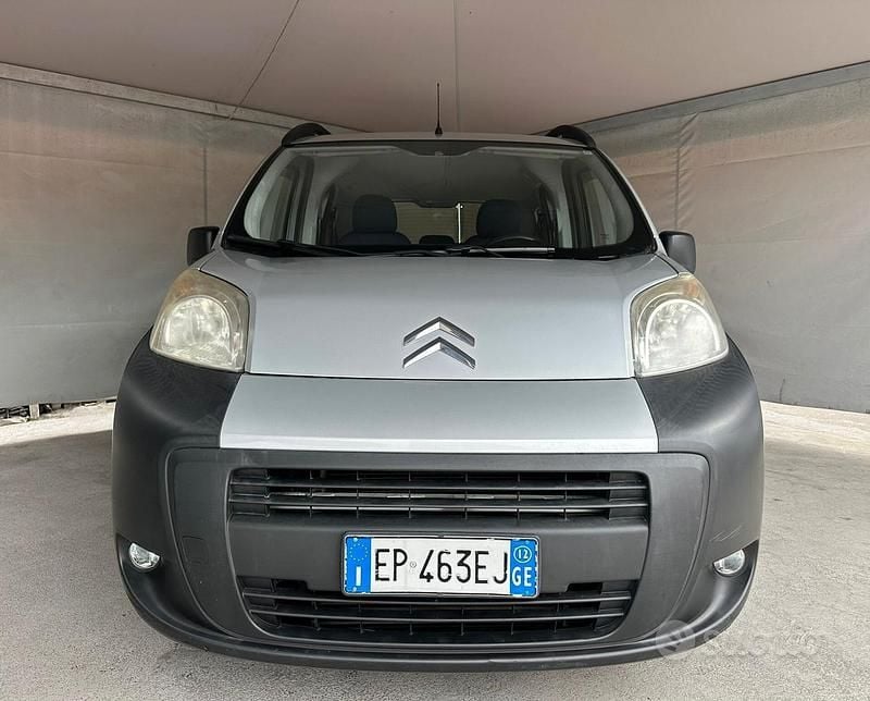 Usata Citroën Nemo SELECTION 75 CV (55 kW) 2012 Grigio Monovolume