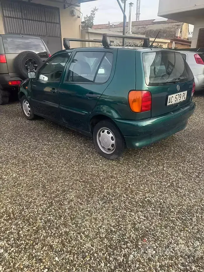 Usata VW Polo 45 CV (33 kW) 1995 Verde Berlina