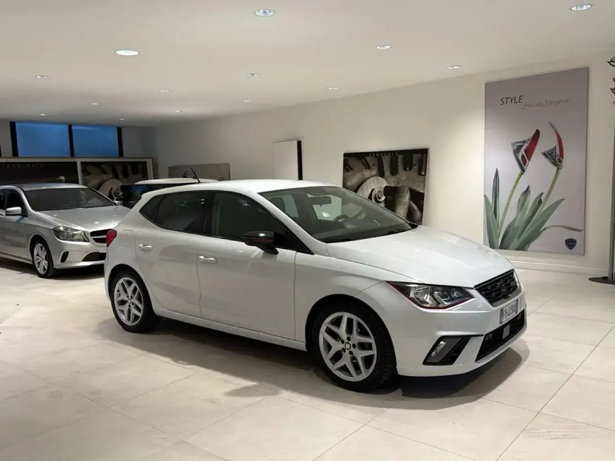 Usata Seat Ibiza FR 95 CV (69 kW) 2018 Bianco Utilitaria