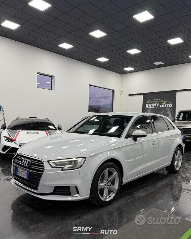 Usado Audi A3 Ambiente 116 CV (85 kW) 2018 Blanco Berlina