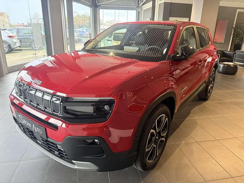 Usata Jeep Avenger Summit 101 CV (74 kW) 2024 Rosso SUV