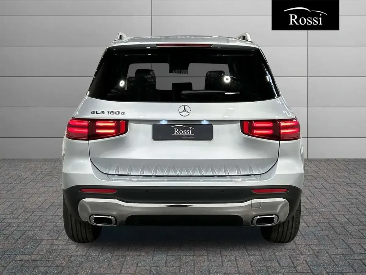 Ny Mercedes GLB180 116 HK (85 kW) 2026 Silver SUV