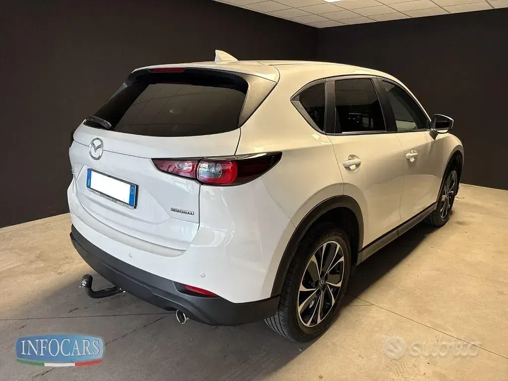 Usata Mazda CX-5 Center-Line 150 CV (110 kW) 2025 Bianco pastello SUV