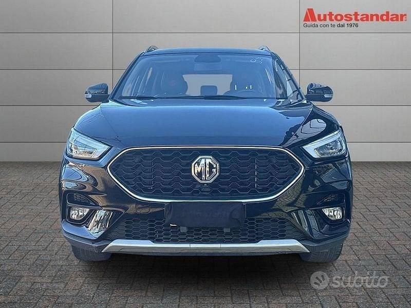 Usata MG ZS Luxury 106 CV (77 kW) 2023 Nero SUV