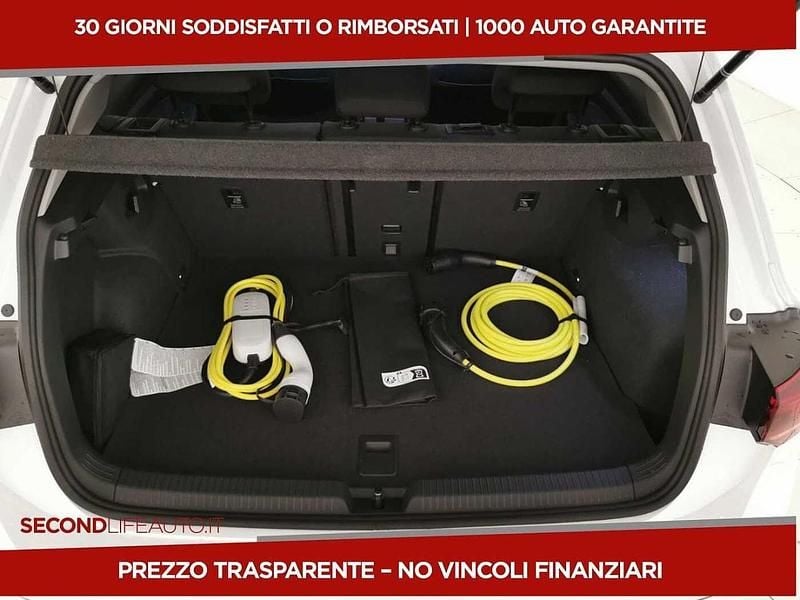 Nuova VW Golf VIII Edition 204 CV (150 kW) 2025 Bianco Berlina