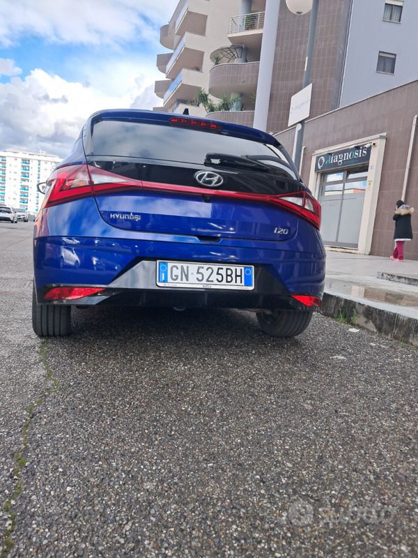 Usata Hyundai i20 75 CV (55 kW) 2023 Blu Berlina