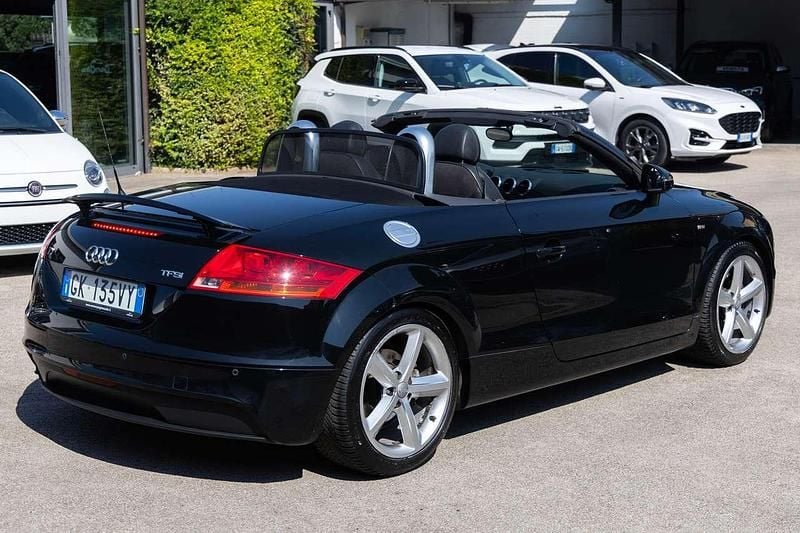 Usata Audi TT Roadster S-Line 160 CV (117 kW) 2011 Nero Cabrio
