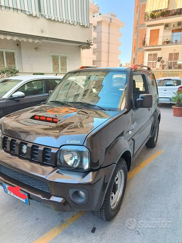 Second-hand Suzuki Jimny 85 CP (62 kW) 2016 Maro SUV