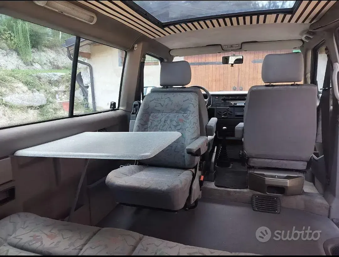 Usata VW T4 102 CV (75 kW) 1996 Verde Furgone