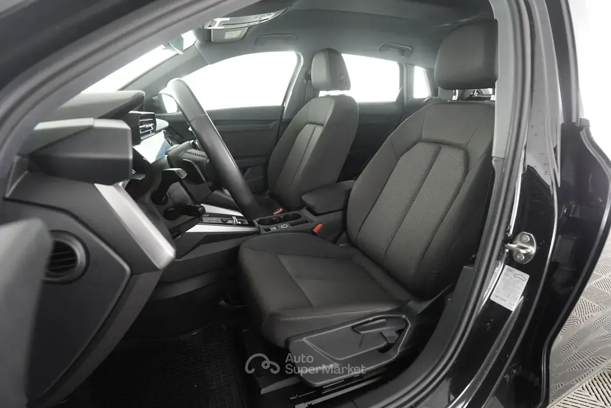 Usata Audi A3 e-tron Business 110 CV (80 kW) 2023 Nero Utilitaria