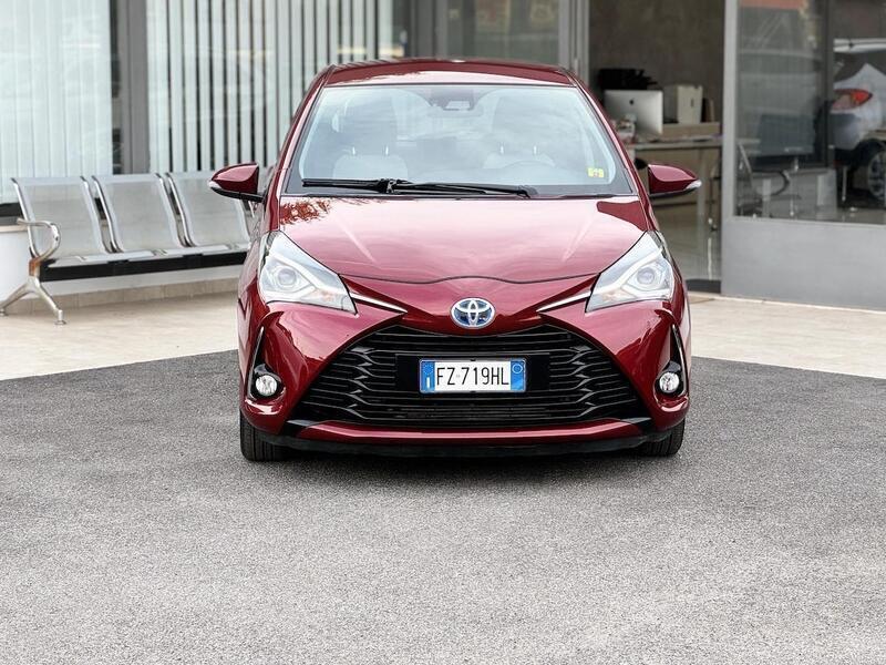 Usato 2019 Toyota Yaris Hybrid 1.5 El_Hybrid 73 CV (13.999 €)