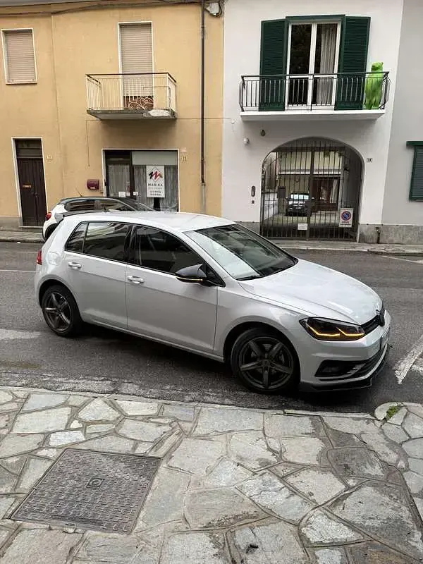 Usata VW Golf VII 116 CV (85 kW) 2019 Berlina