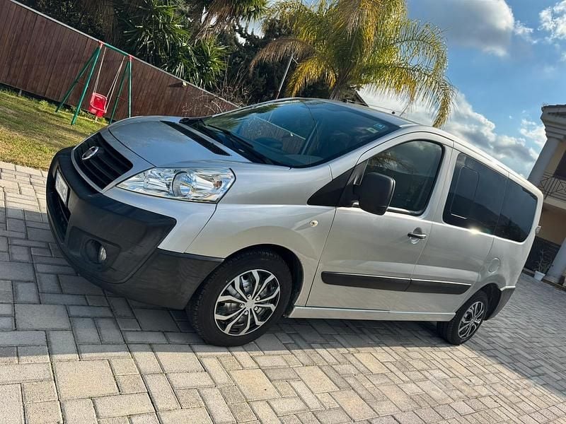 Occasion Fiat Scudo 120 ch (88 kW) 2008 Gris Van