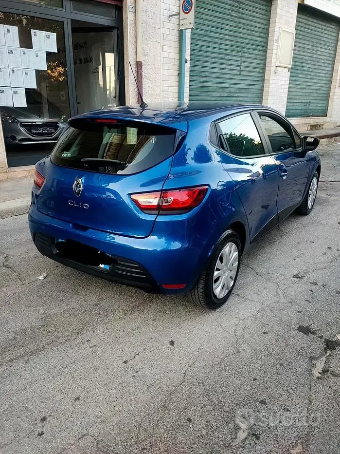 Usata Renault Clio IV 90 CV (66 kW) 2018 Bluazzurro Berlina