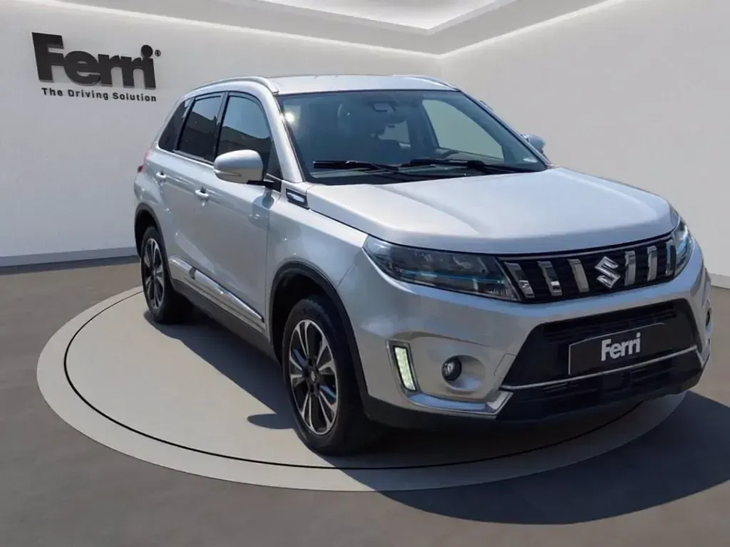 Usata Suzuki Vitara 129 CV (94 kW) 2022 Grigio SUV