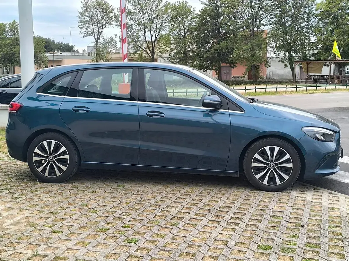 Brugt Mercedes B180 116 HK (85 kW) 2020 Blå MPV