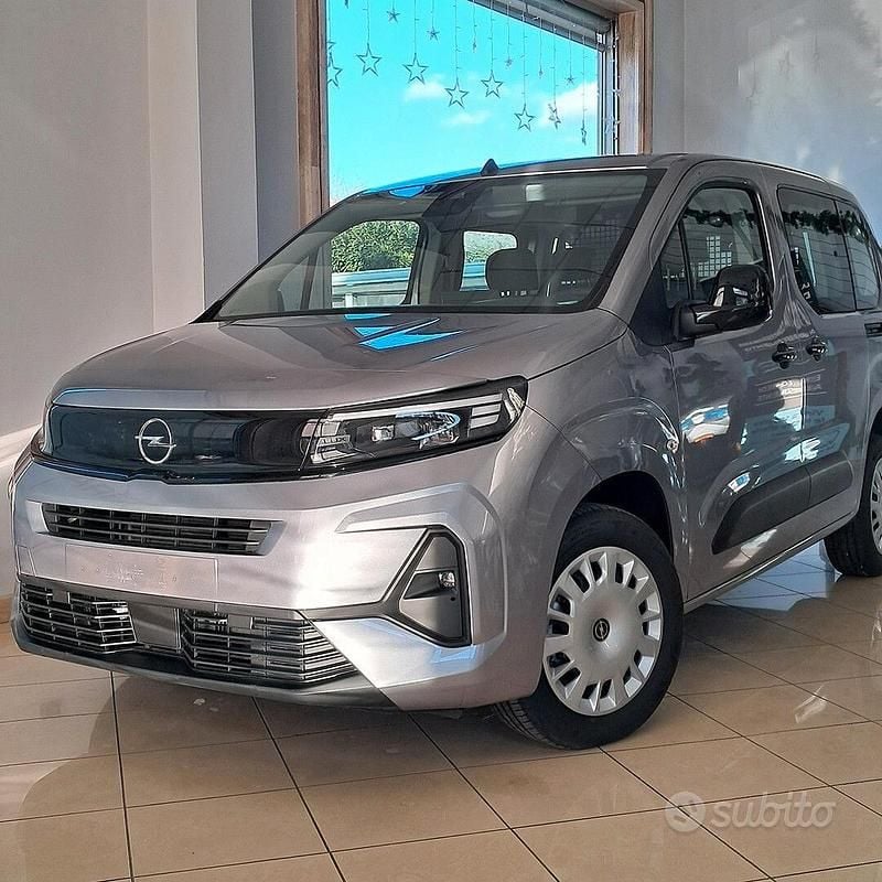 Nieuw Opel Combo Life S 102 PK (75 kW) 2025 Zwart MPV