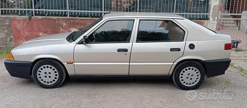 Usata Alfa Romeo 33 1981 Marrone Berlina