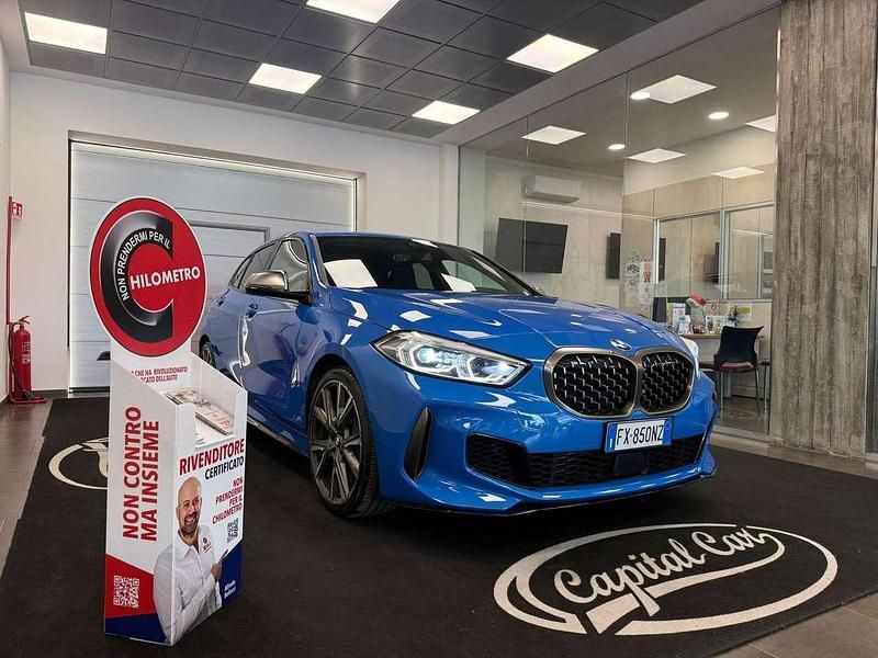 Usata BMW M135 306 CV (225 kW) 2019 Blu/azzurro Utilitaria
