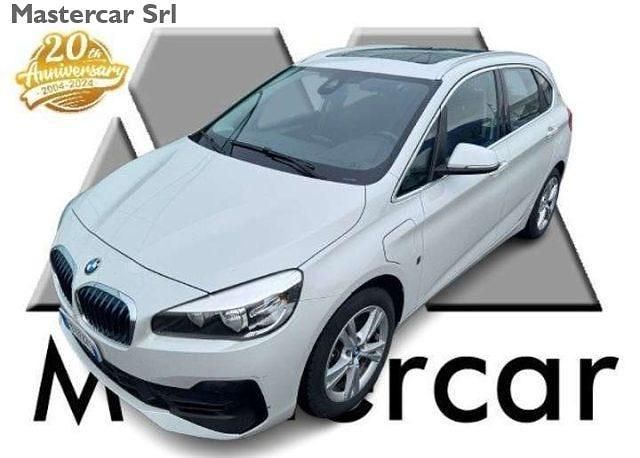Usata BMW 225 Active Tourer iPerformance 136 CV (100 kW) 2019 Bianco Monovolume