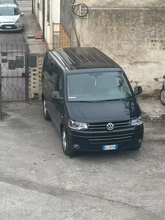 Usata VW Multivan 180 CV (132 kW) 2015 Nero Monovolume